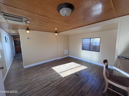 5884 Leon Drive, Sun Valley, NV 89433 Photo