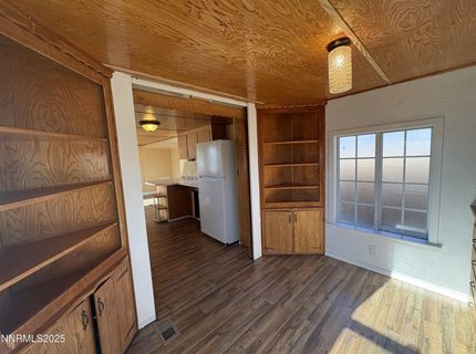 5884 Leon Drive, Sun Valley, NV 89433 Photo