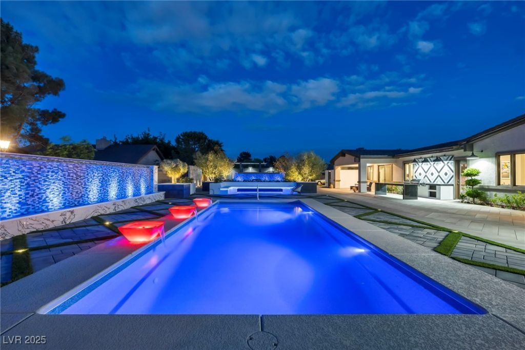 7780 Hickam Avenue , Las Vegas, NV 89129