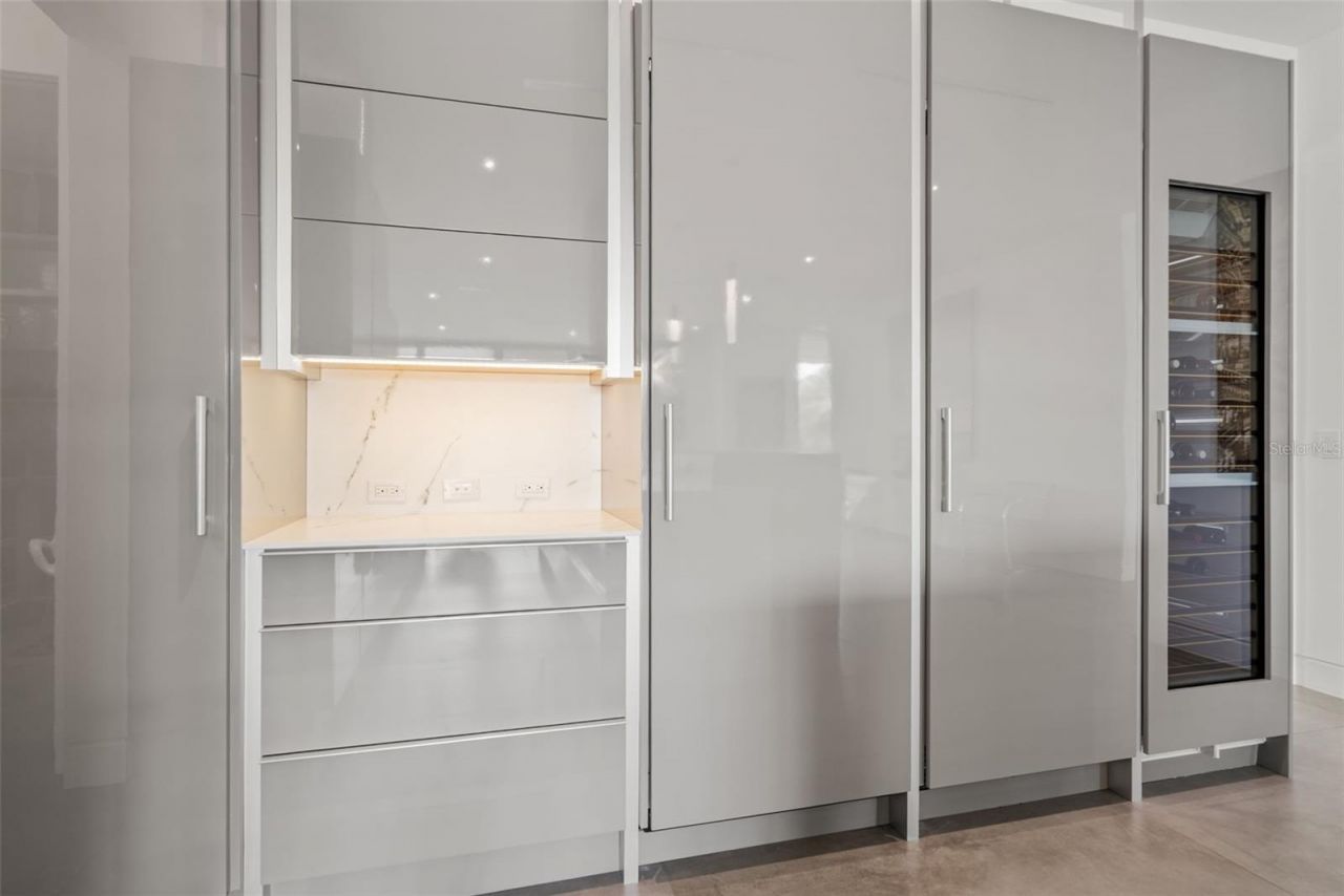 1365 Harbor Drive, Sarasota, FL 34239 Photo