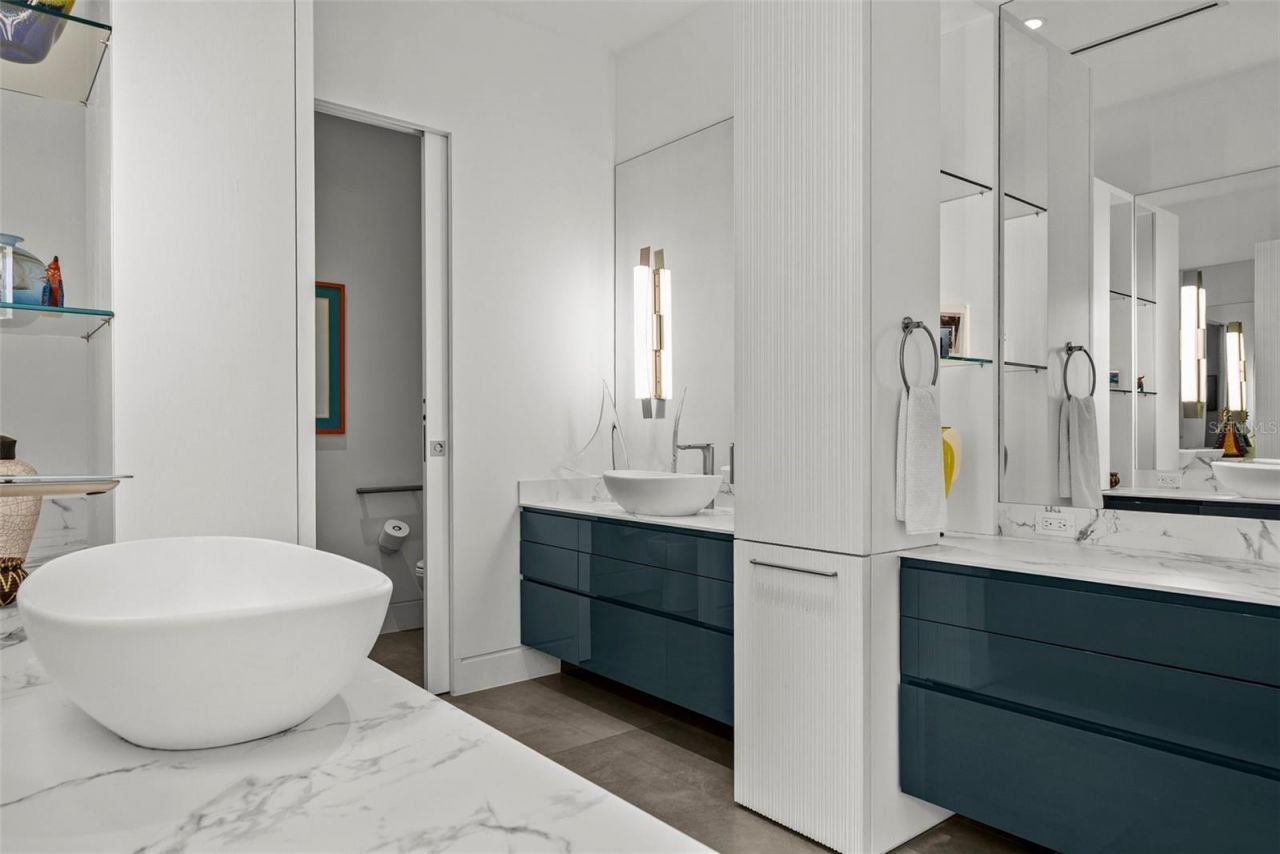 1365 Harbor Drive, Sarasota, FL 34239 Photo