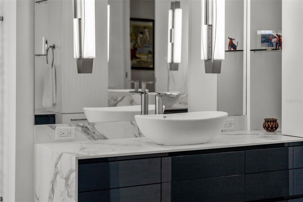 1365 Harbor Drive, Sarasota, FL 34239 Photo