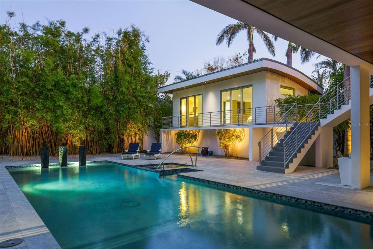 1365 Harbor Drive, Sarasota, FL 34239 Photo