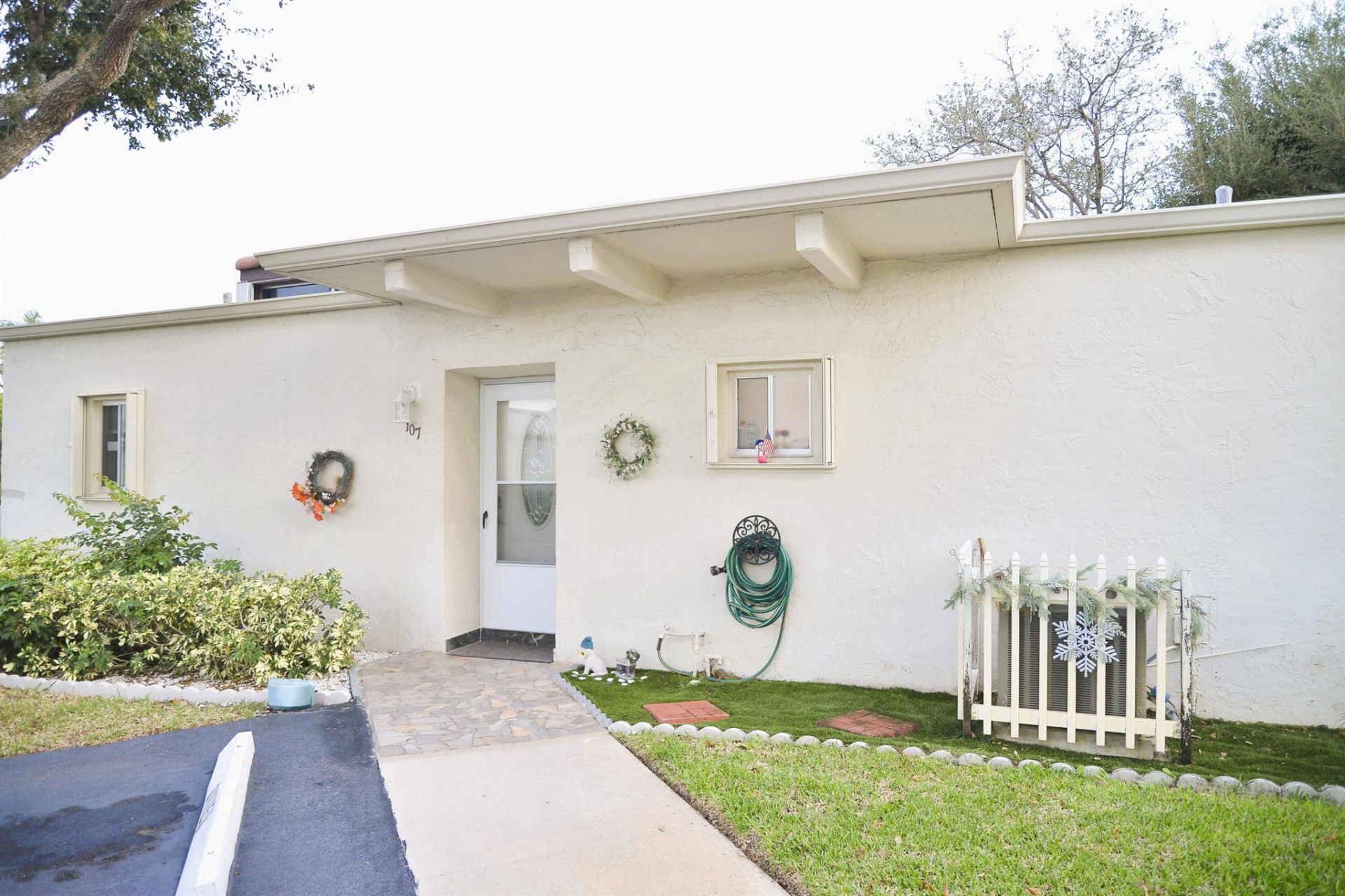 2671 Boundbrook Boulevard, Unit 107, West Palm Beach, FL 33406 Photo
