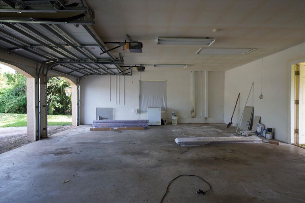 140 Royal Palm Ct, Plantation, FL 33317 Photo