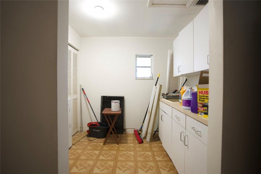 140 Royal Palm Ct, Plantation, FL 33317 Photo