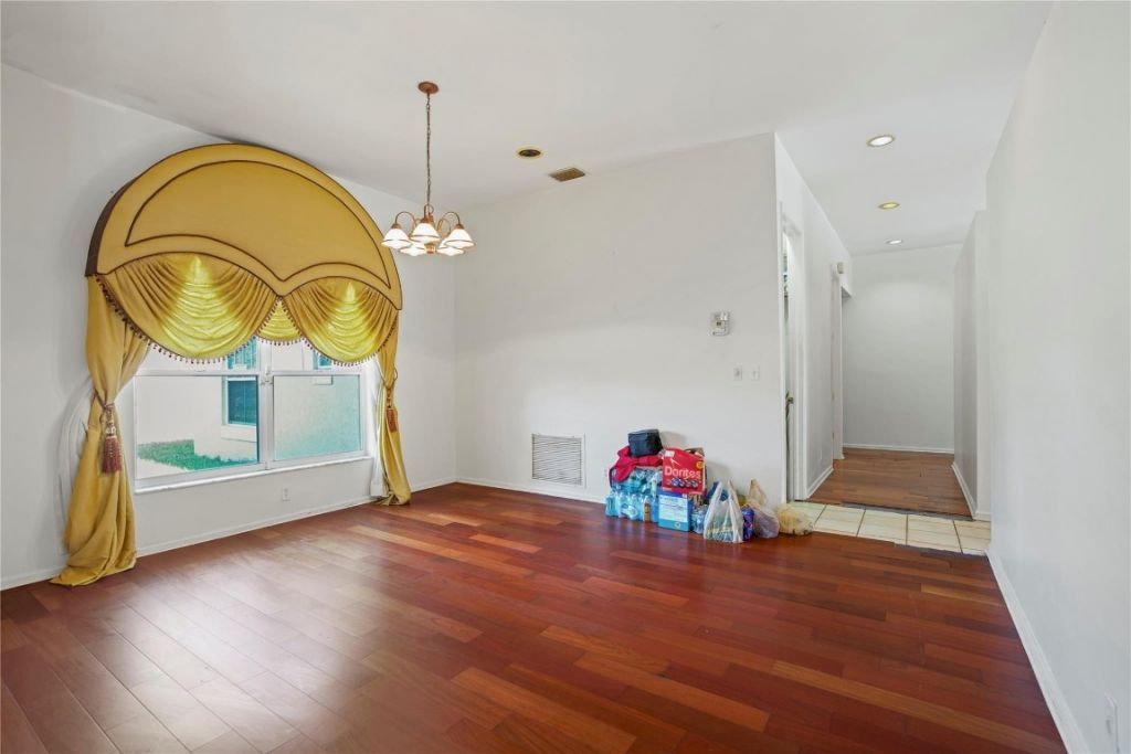 140 Royal Palm Ct, Plantation, FL 33317 Photo