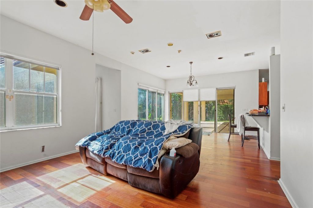 140 Royal Palm Ct, Plantation, FL 33317 Photo