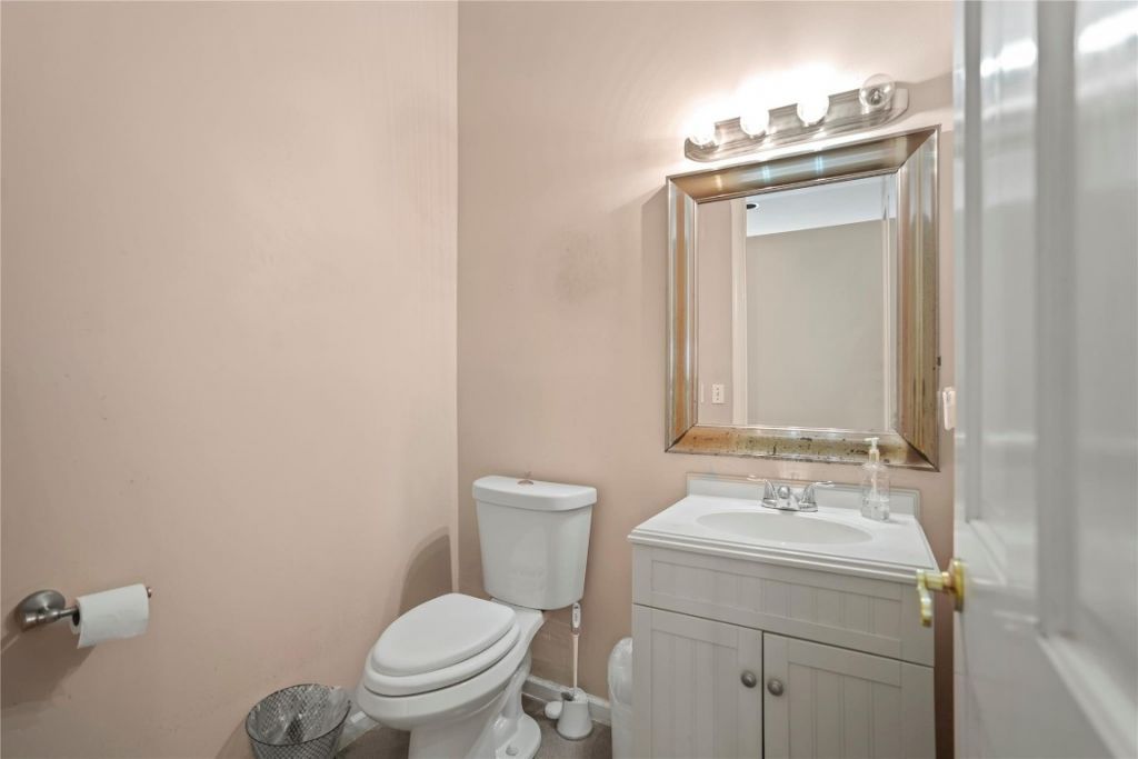 140 Royal Palm Ct, Plantation, FL 33317 Photo