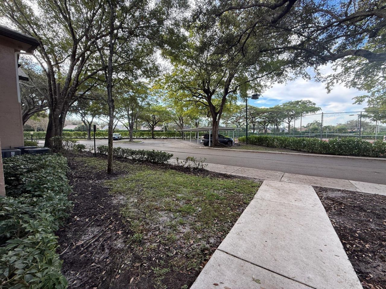 9777 Westview Drive, Unit 1114, Coral Springs, FL 33076 Photo