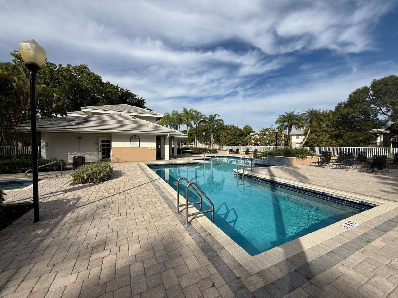 9777 Westview Drive, Unit 1114, Coral Springs, FL 33076 Photo
