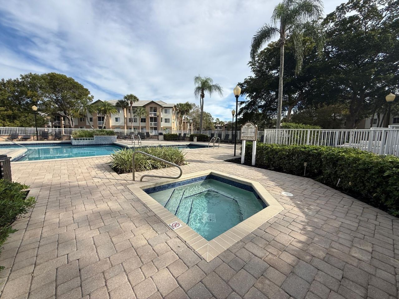 9777 Westview Drive, Unit 1114, Coral Springs, FL 33076 Photo