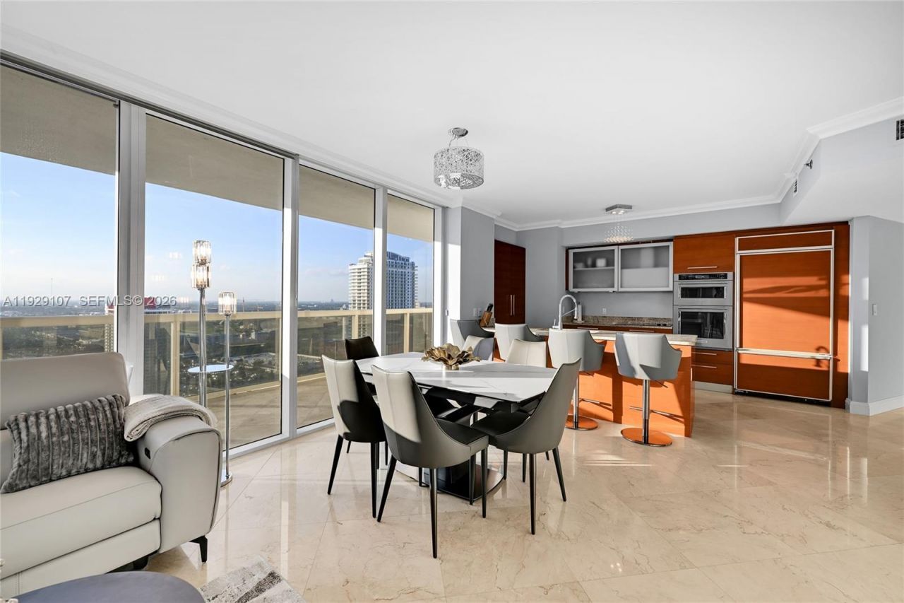 1830 S Ocean Dr, Unit 3706, Hallandale Beach, FL 33009 Photo