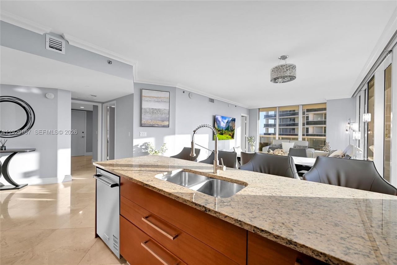 1830 S Ocean Dr, Unit 3706, Hallandale Beach, FL 33009 Photo