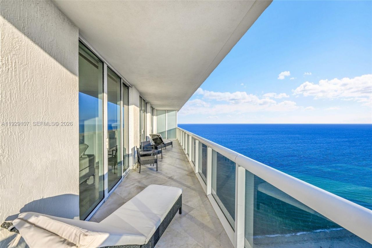 1830 S Ocean Dr, Unit 3706, Hallandale Beach, FL 33009 Photo