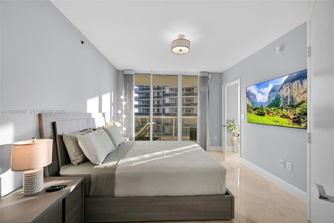 1830 S Ocean Dr, Unit 3706, Hallandale Beach, FL 33009 Photo