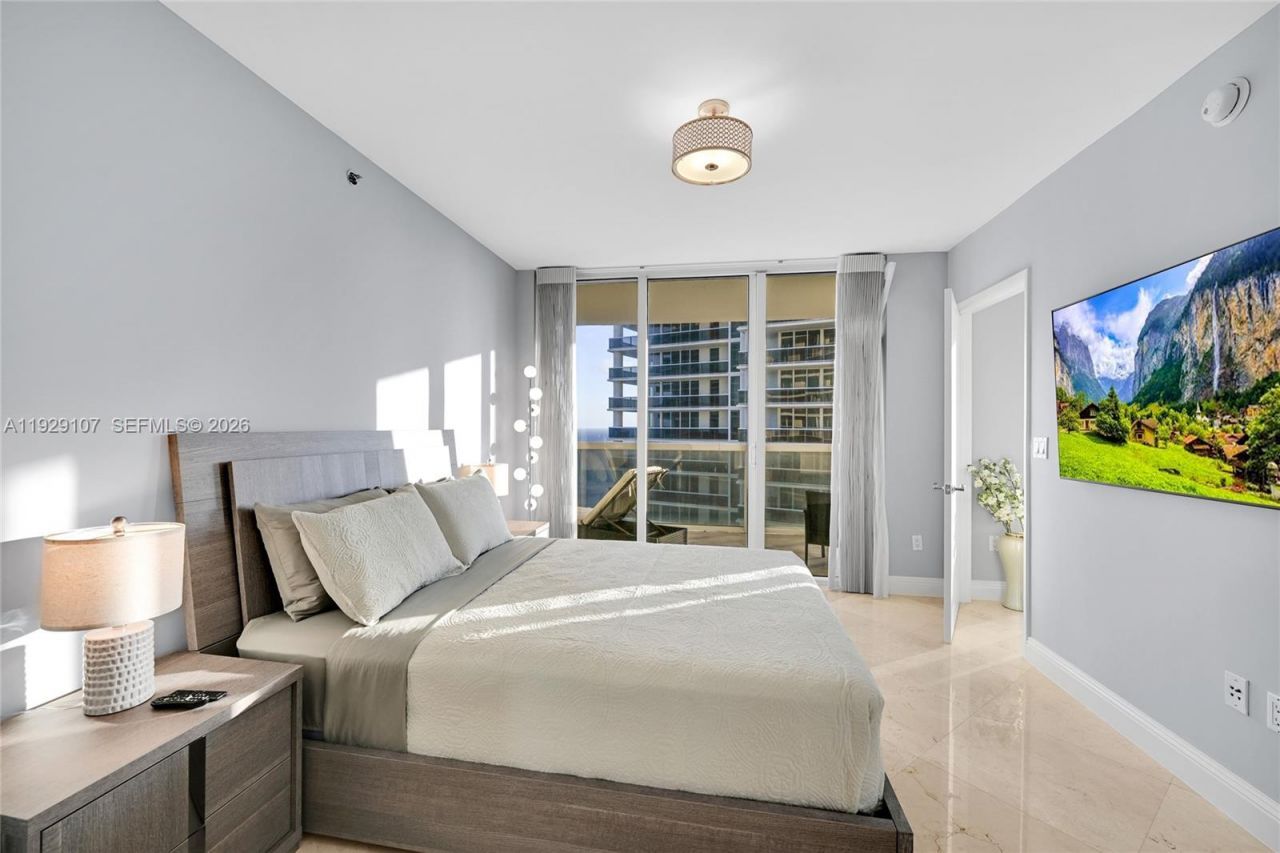 1830 S Ocean Dr, Unit 3706, Hallandale Beach, FL 33009 Photo