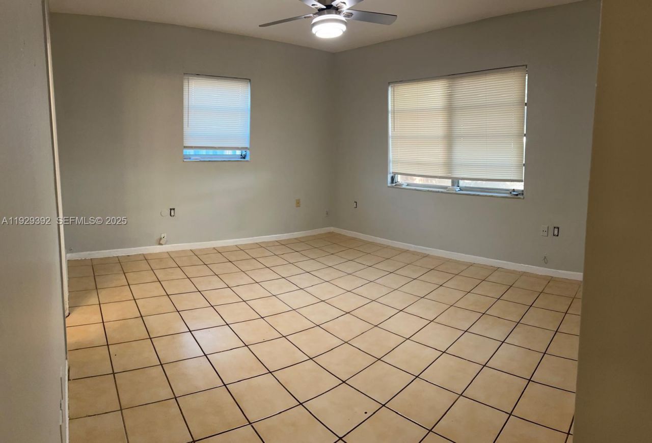 9463 SW 174th St, Unit 9463, Palmetto Bay, FL 33157 Photo