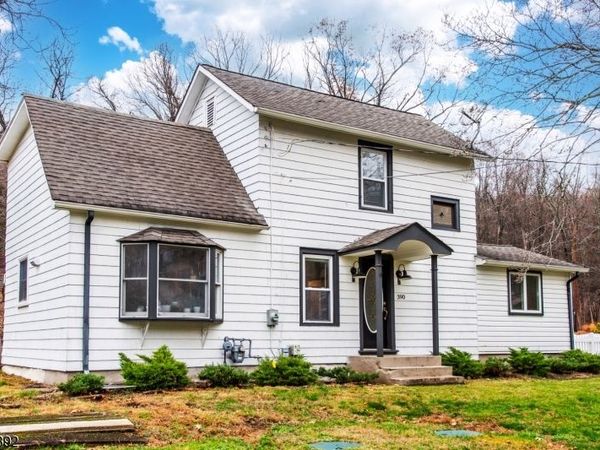 390 Mountain Ave, Franklin Lakes, NJ 07417