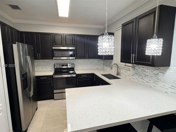 14962 SW 9th Ter, Miami, FL 33194