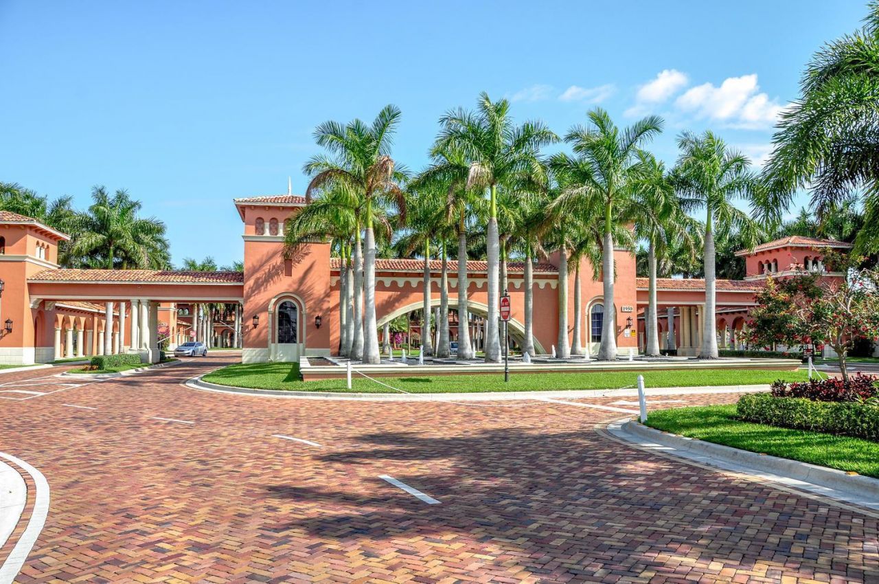 1848 Via Castello, Wellington, FL 33411 Photo
