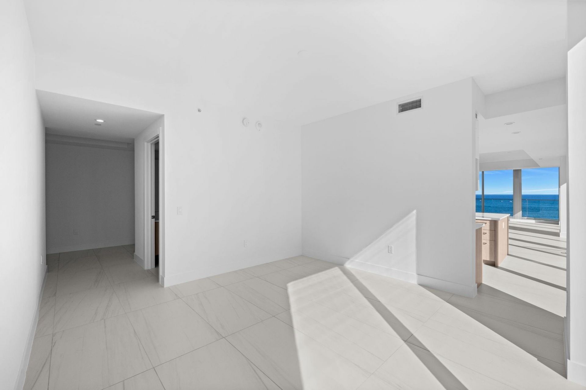 153 N Seabreeze Boulevard, Unit 802-S, Fort Lauderdale, FL 33304 Photo