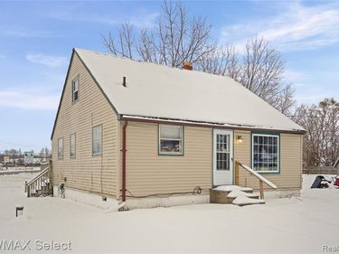 11576 Hamilton Street, Vienna Twp, MI 48420