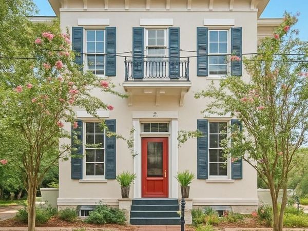 208 S Warren Street, Mobile, AL 36602