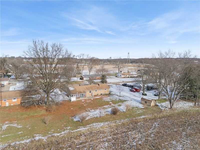 7680 Brookview Street, Louisville, OH 44641 Photo 11