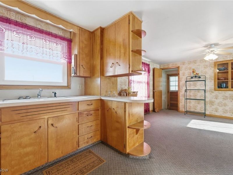 7680 Brookview Street, Louisville, OH 44641 Photo 28