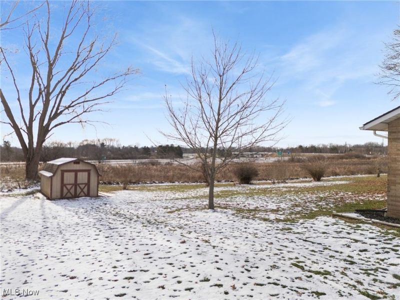 7680 Brookview Street, Louisville, OH 44641 Photo 4