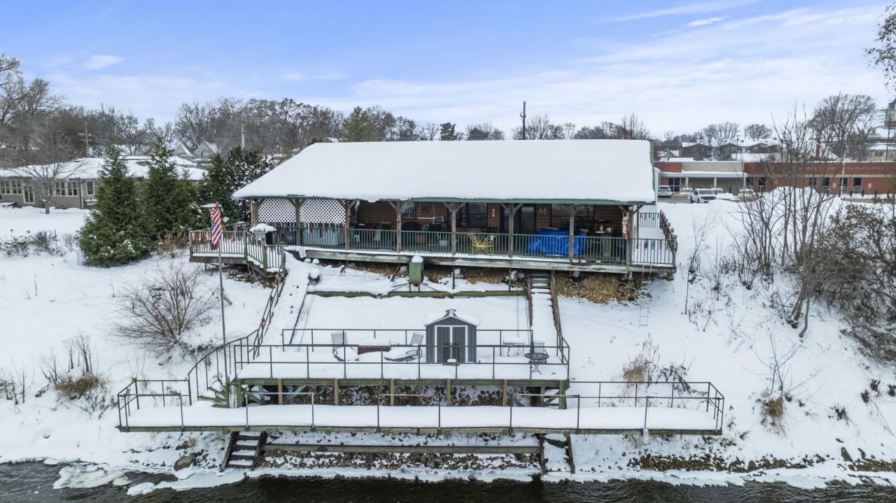 207 S 1st Street, Oregon, IL 61061 Main Photo