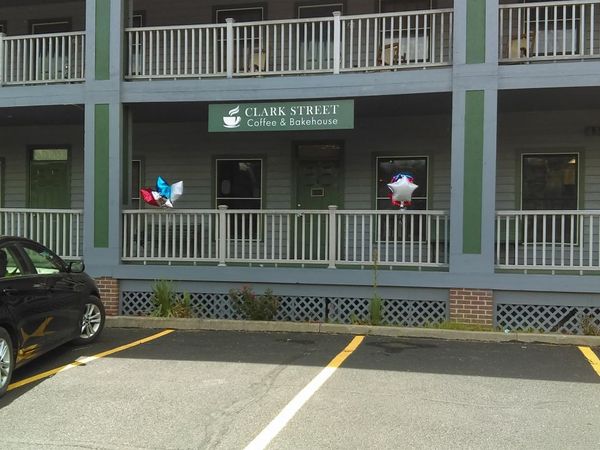 325 Clark 2C Street, Utica, IL 61373