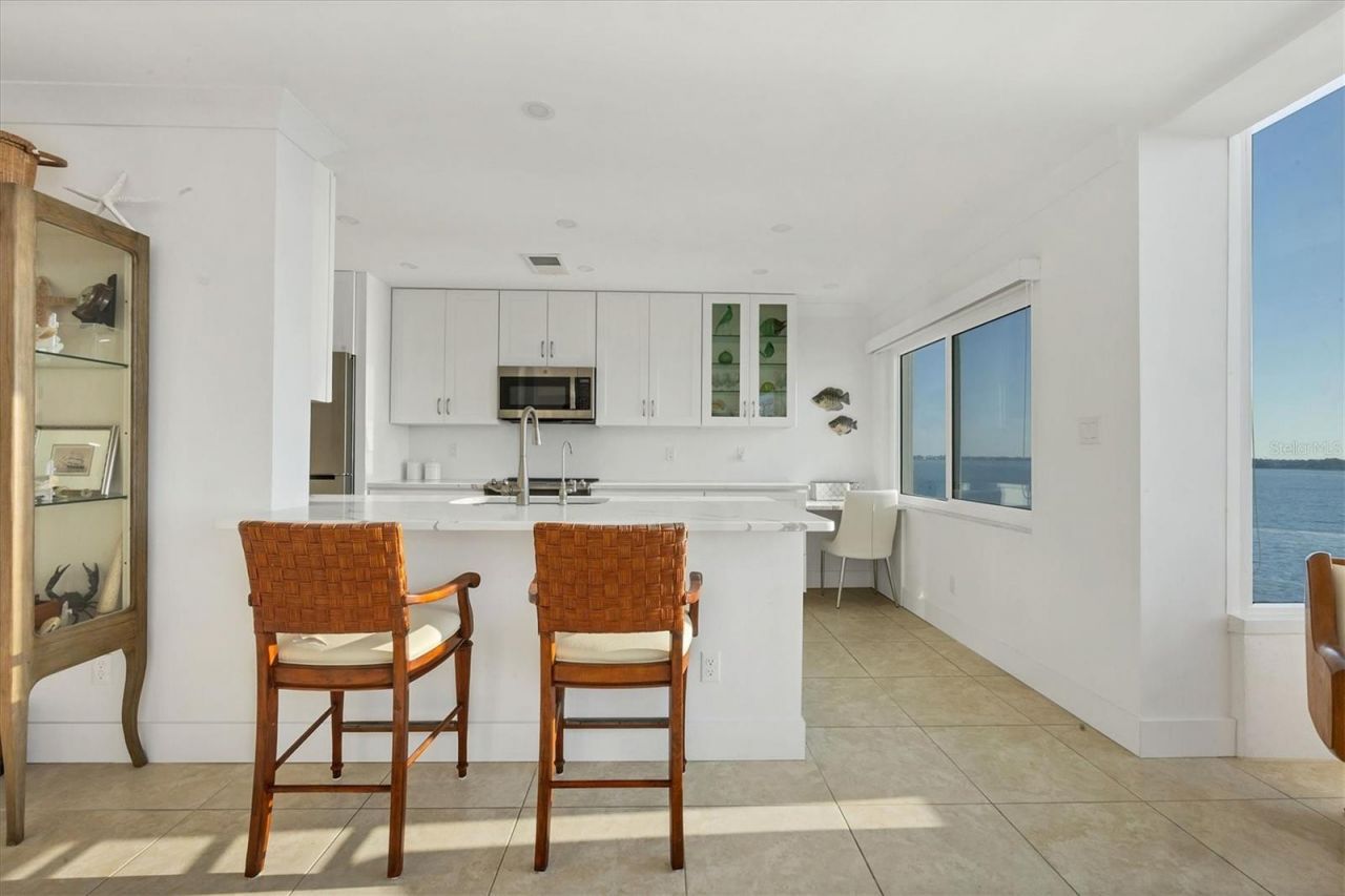 350 Golden Gate Point, Unit 62, Sarasota, FL 34236 Photo