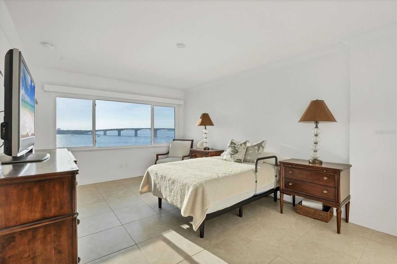 350 Golden Gate Point, Unit 62, Sarasota, FL 34236 Photo