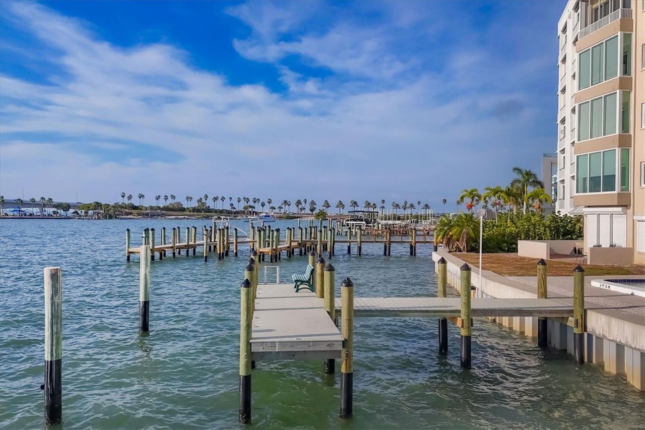 350 Golden Gate Point, Unit 62, Sarasota, FL 34236 Photo