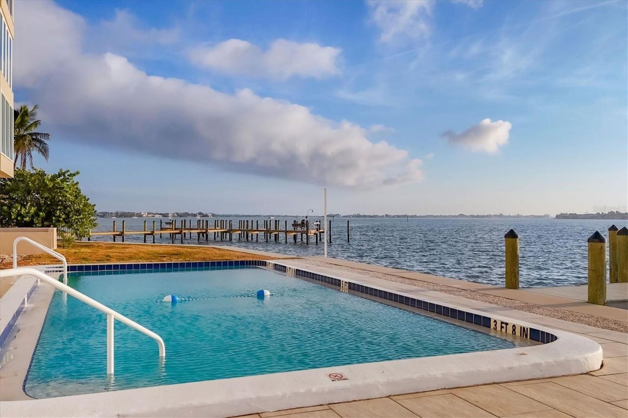 350 Golden Gate Point, Unit 62, Sarasota, FL 34236 Photo