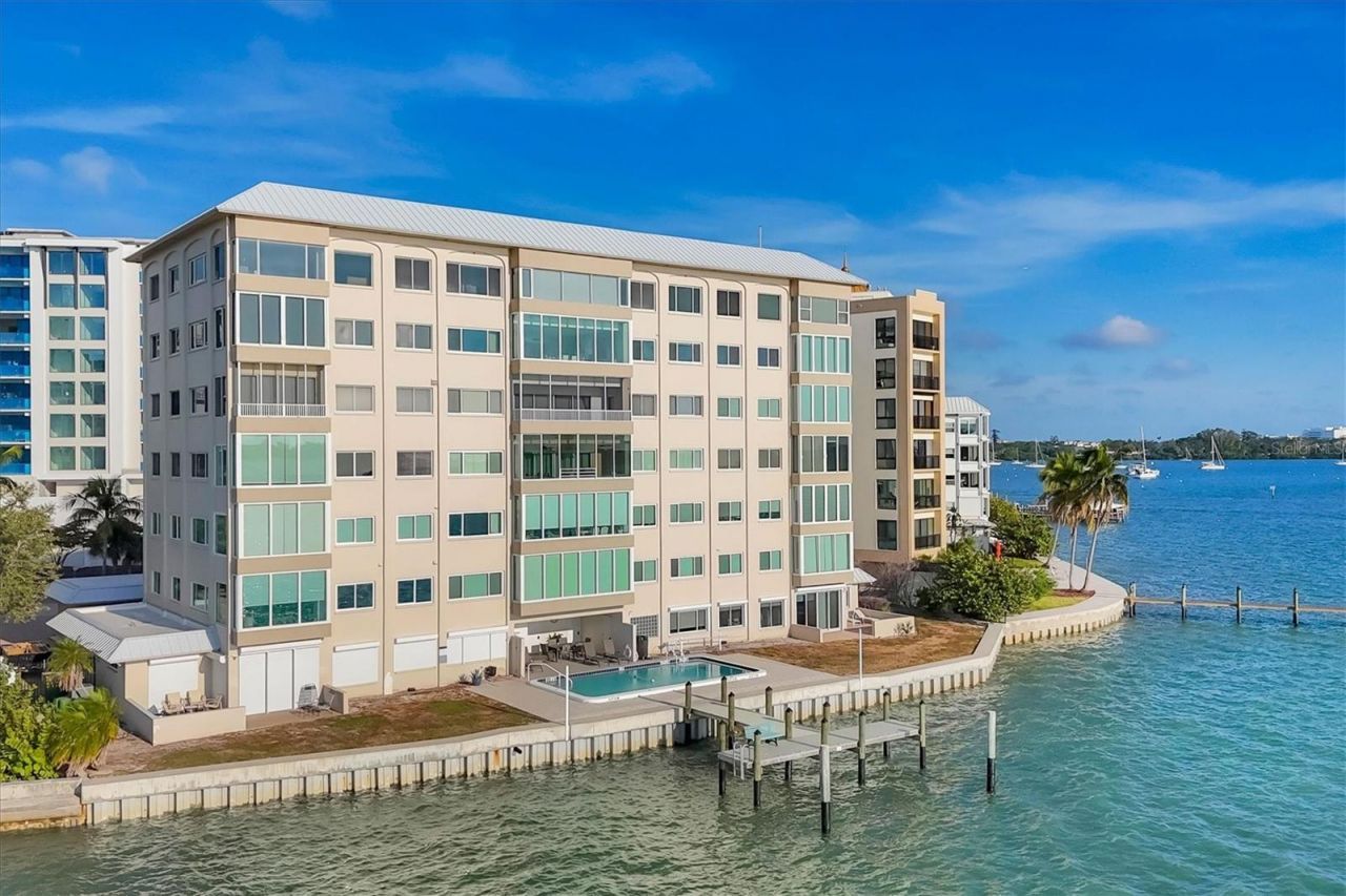 350 Golden Gate Point, Unit 62, Sarasota, FL 34236 Photo