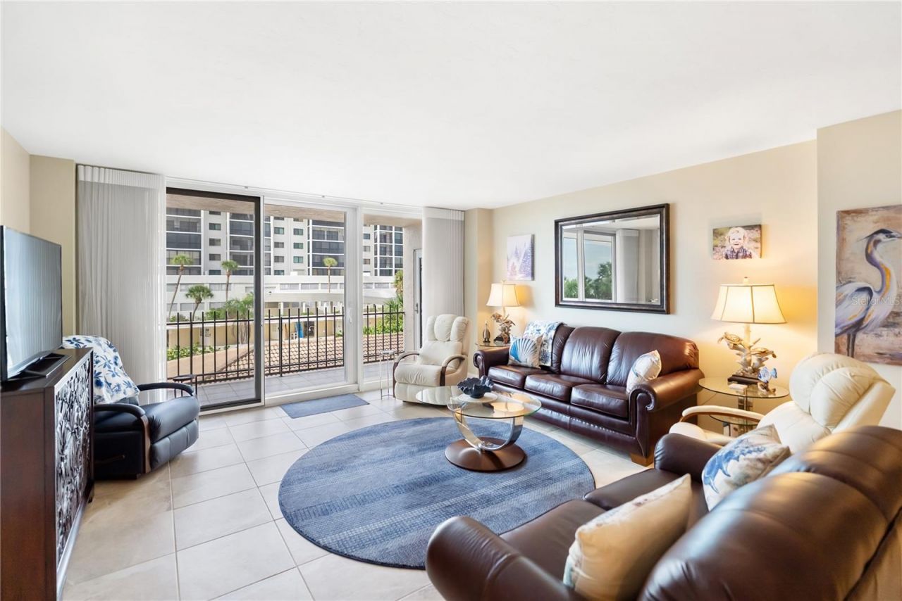 1212 Benjamin Franklin Drive, Unit 206, Sarasota, FL 34236 Photo