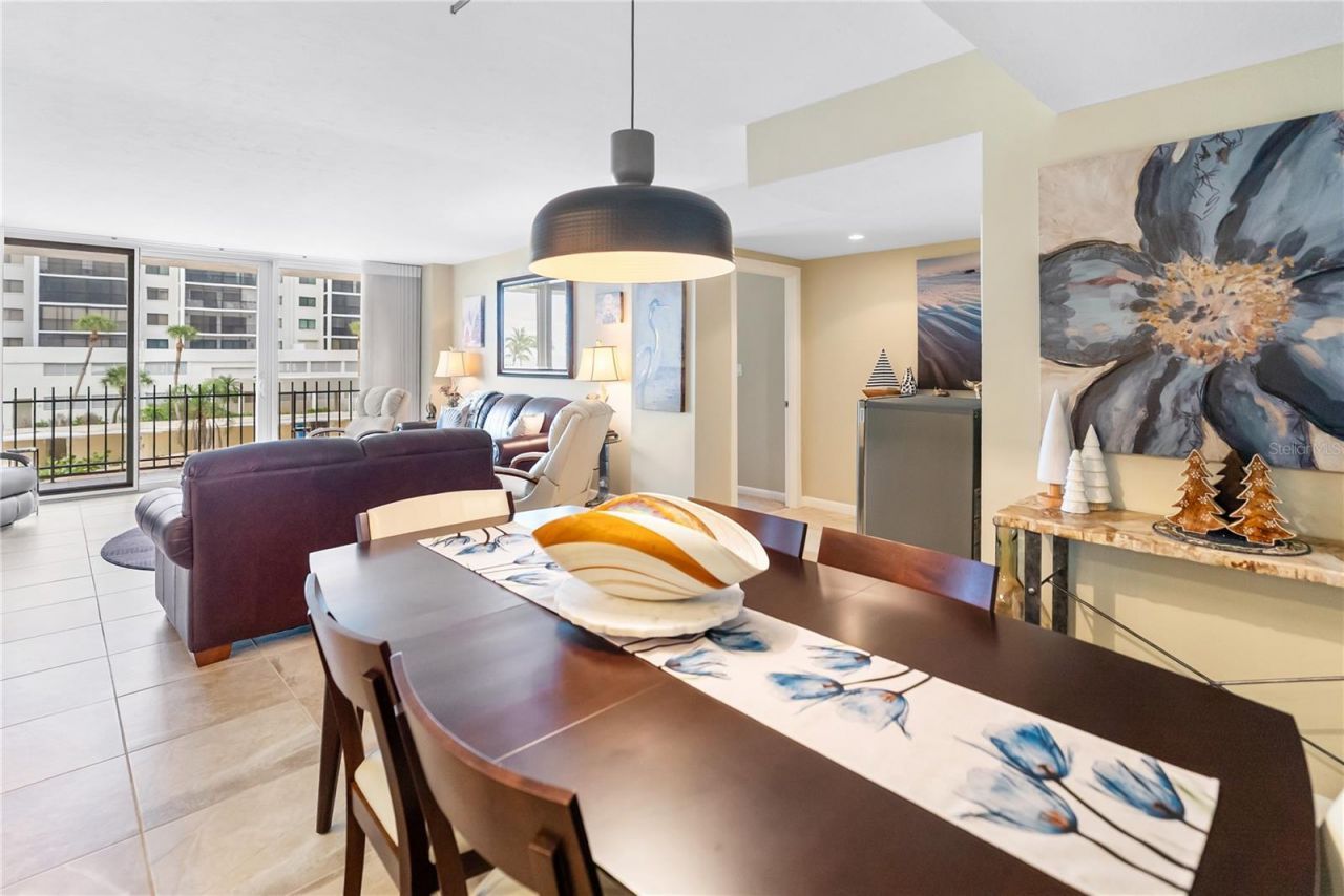 1212 Benjamin Franklin Drive, Unit 206, Sarasota, FL 34236 Photo