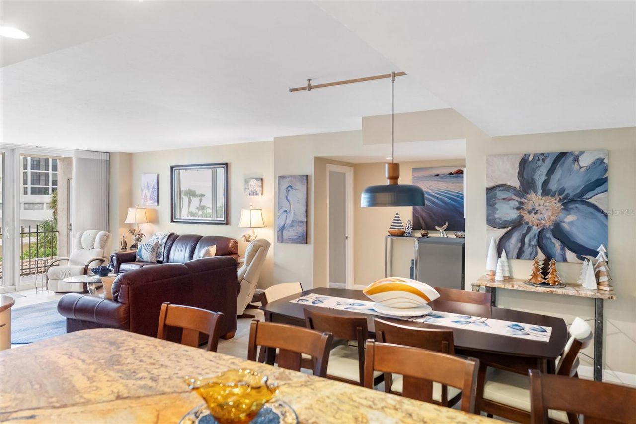 1212 Benjamin Franklin Drive, Unit 206, Sarasota, FL 34236 Photo