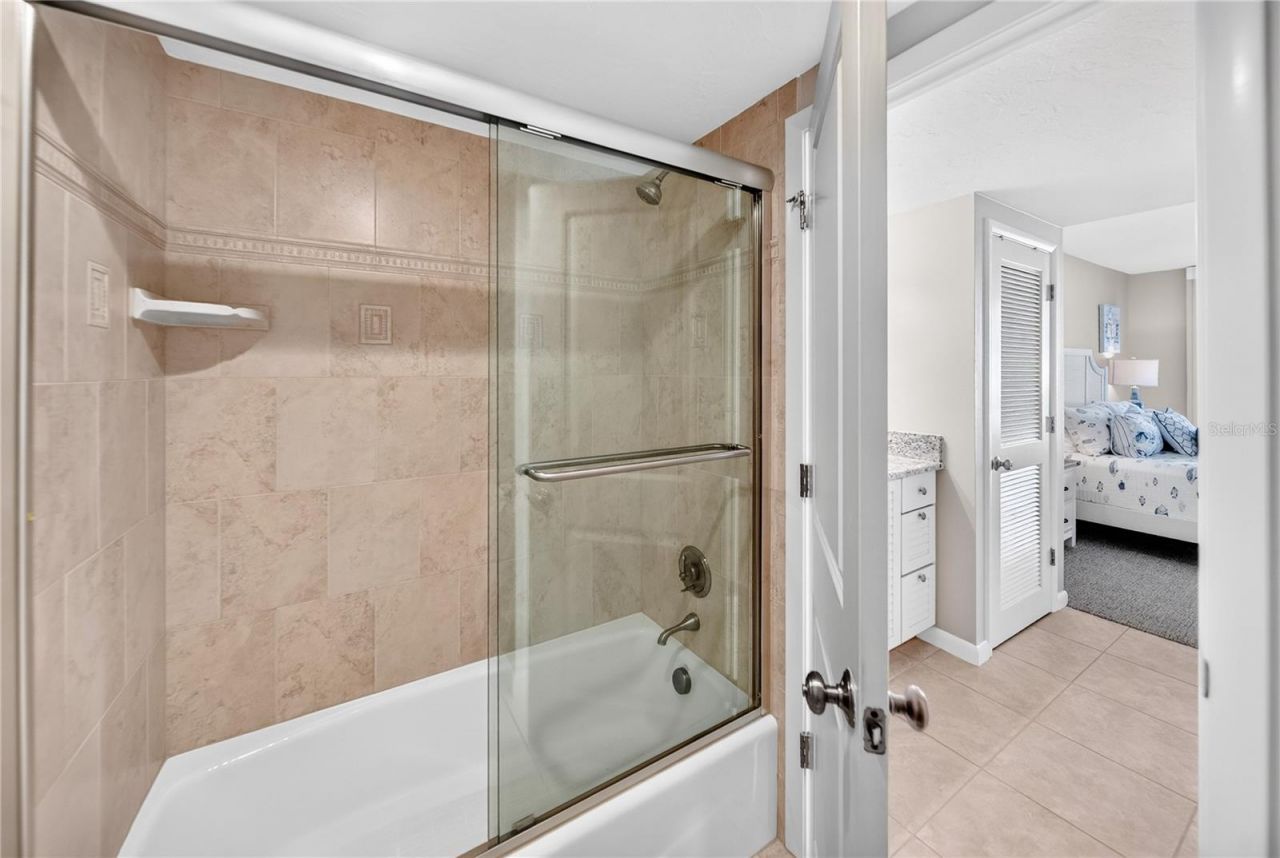 1212 Benjamin Franklin Drive, Unit 206, Sarasota, FL 34236 Photo