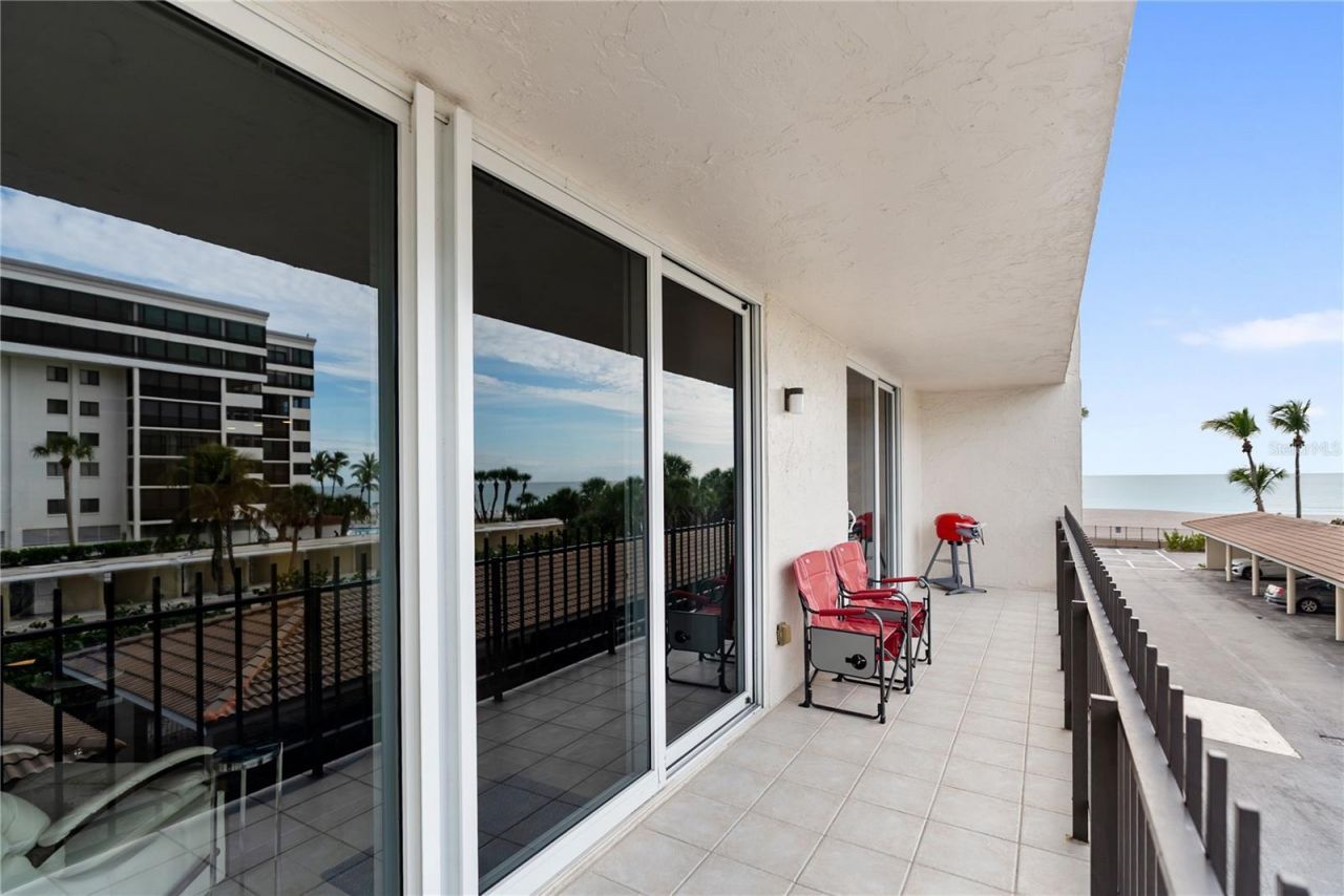 1212 Benjamin Franklin Drive, Unit 206, Sarasota, FL 34236 Photo
