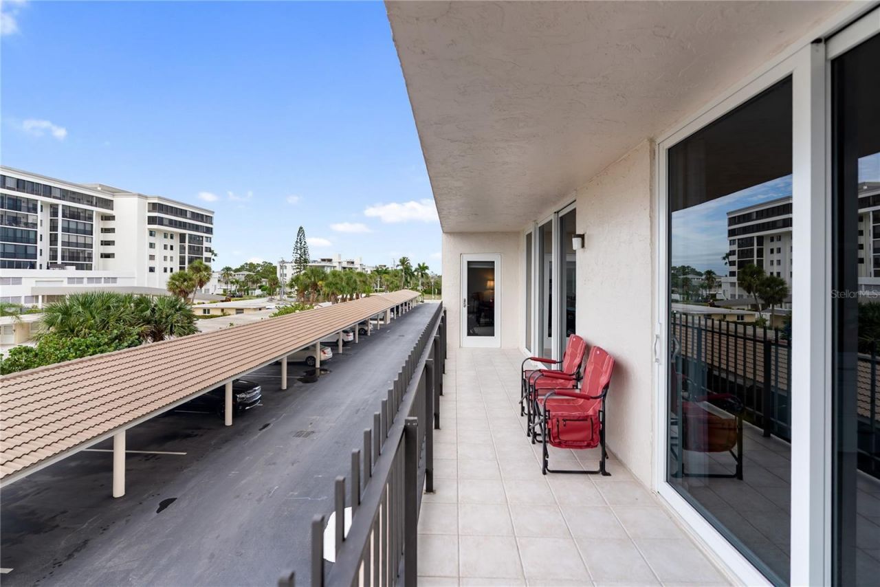 1212 Benjamin Franklin Drive, Unit 206, Sarasota, FL 34236 Photo