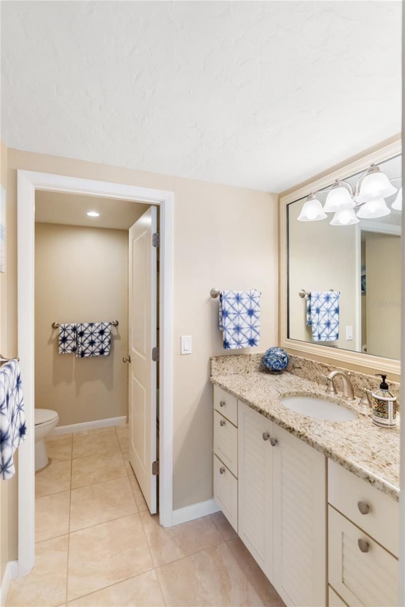 1212 Benjamin Franklin Drive, Unit 206, Sarasota, FL 34236 Photo