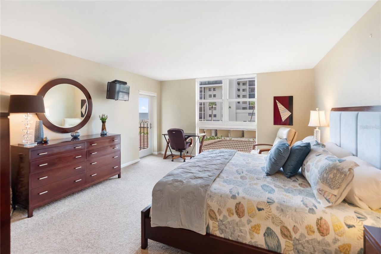 1212 Benjamin Franklin Drive, Unit 206, Sarasota, FL 34236 Photo