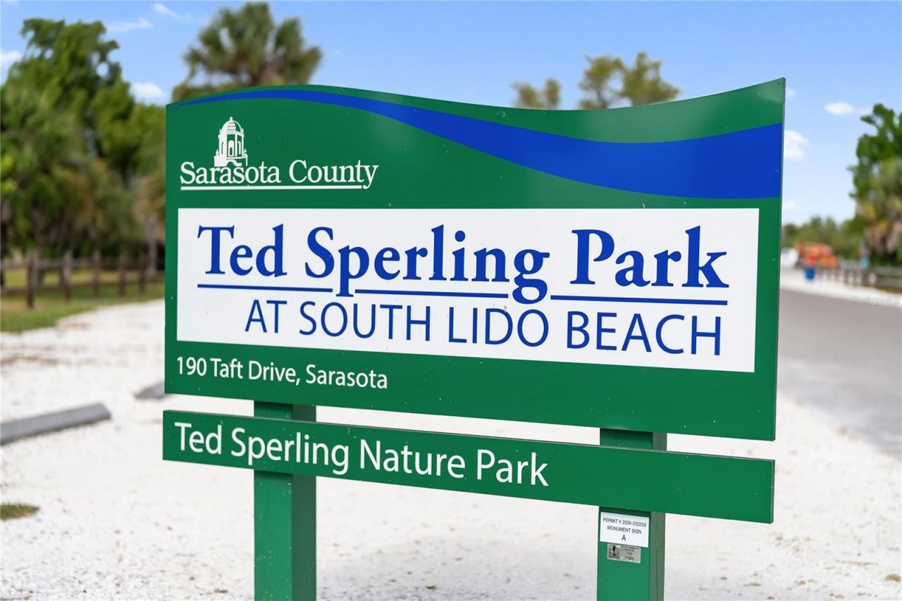 1212 Benjamin Franklin Drive, Unit 206, Sarasota, FL 34236 Photo