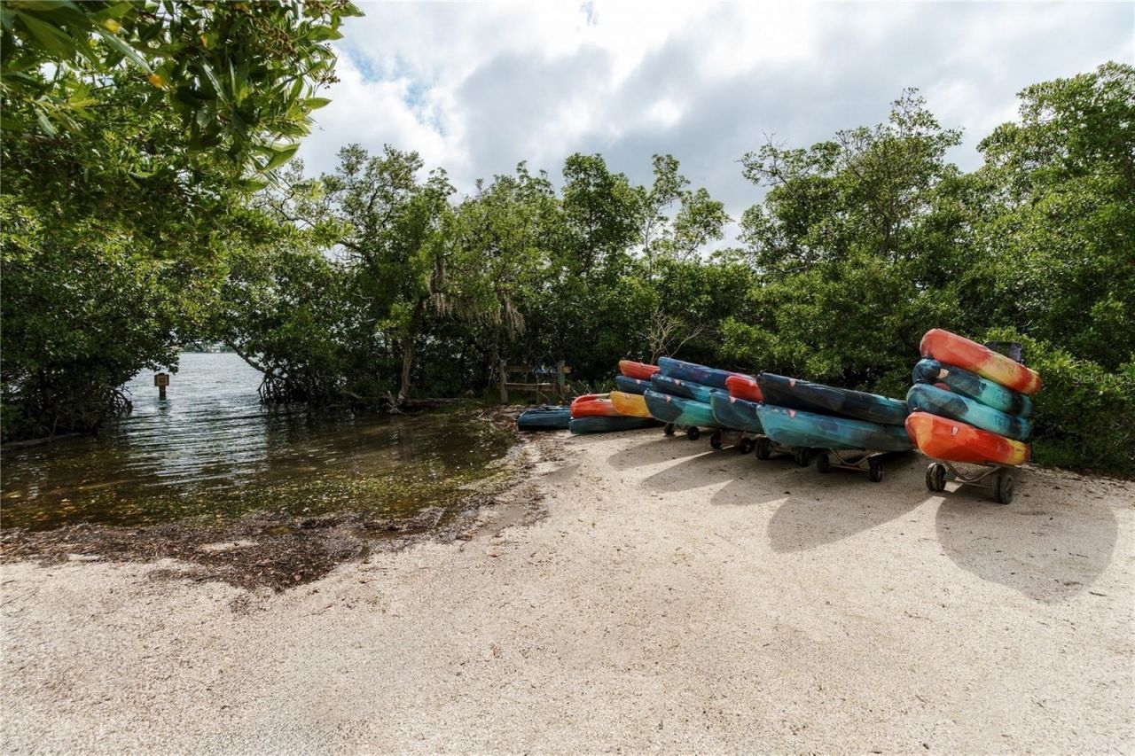 1212 Benjamin Franklin Drive, Unit 206, Sarasota, FL 34236 Photo