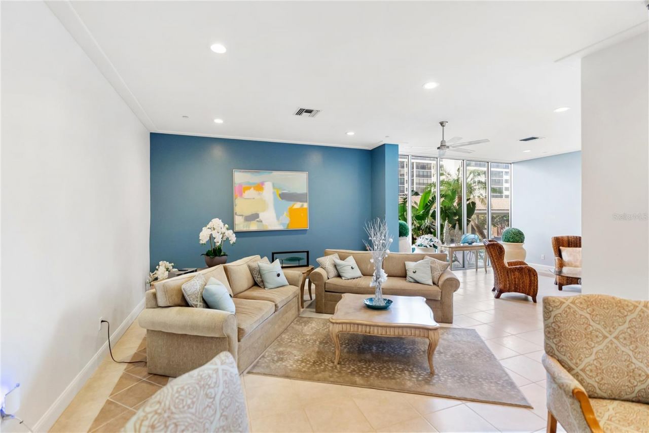 1212 Benjamin Franklin Drive, Unit 206, Sarasota, FL 34236 Photo