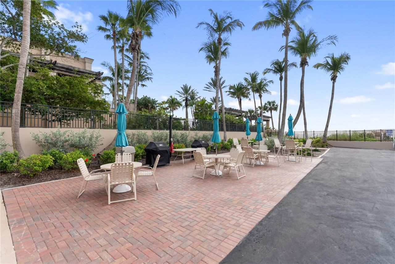 1212 Benjamin Franklin Drive, Unit 206, Sarasota, FL 34236 Photo